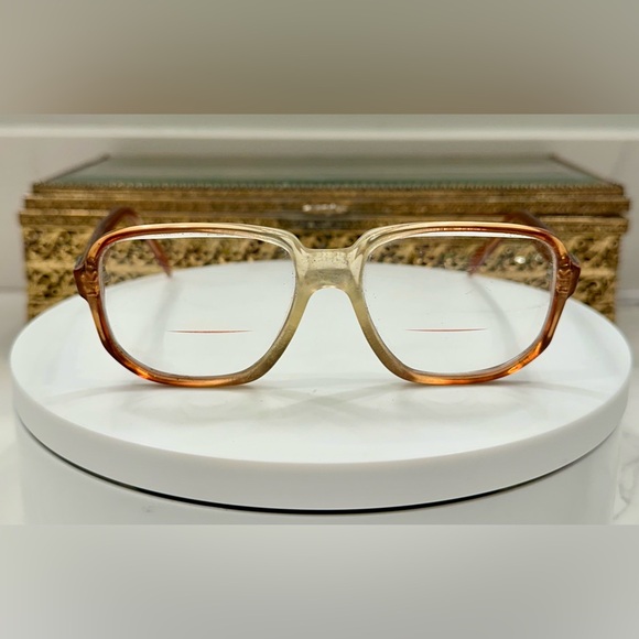 Logo Paris - Rx - Amber Ombré Oversized Vintage Eyeglass Frames - GUC, Unisex - Picture 3 of 16
